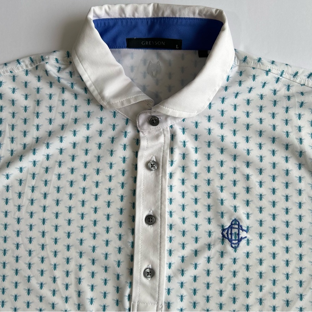 Greyson Golf Polo Mens Large White Shirt Insect Wasp AOP Active Summer Comfort